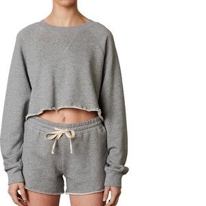 NIA vintage crop pullover